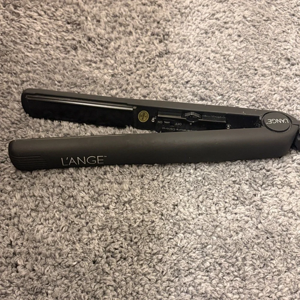 L'ANGE Black Hair Straightener